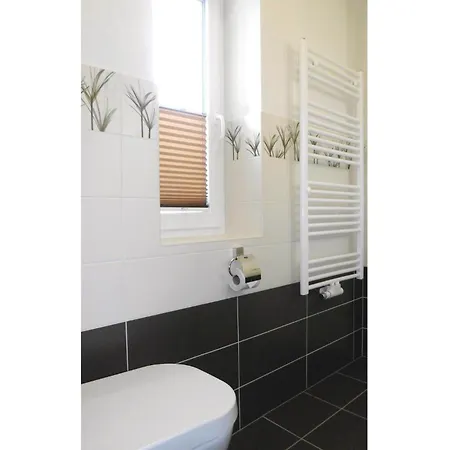 בית נופש 3 Bedroom Cozy In *