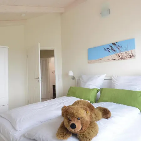 3 Bedroom Cozy In Casa de Férias
